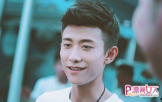 杨紫张一山最新八卦爆料,昔日童星组合疑陷感情纠葛 第1张 杨紫张一山最新八卦爆料,昔日童星组合疑陷感情纠葛 第1张